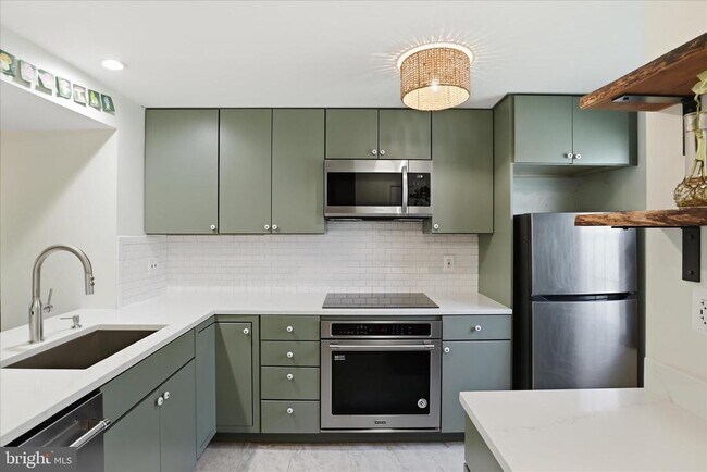 Foto del edificio - 1660 Harvest Green Ct