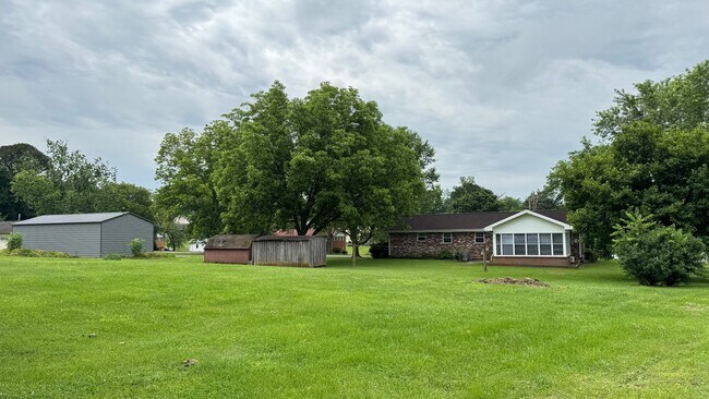 Foto del edificio - 101 Hickory Ln