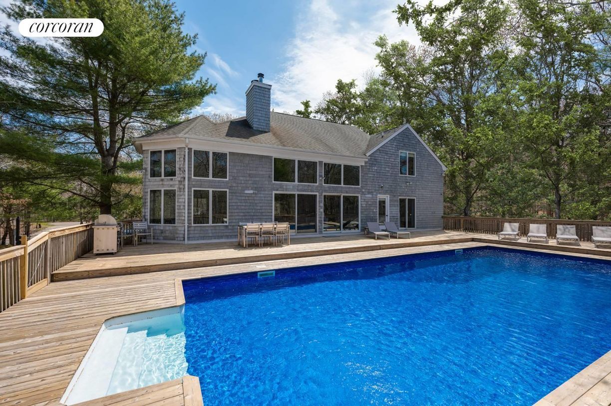 Foto principal - 23 Laurel Hill Ln
