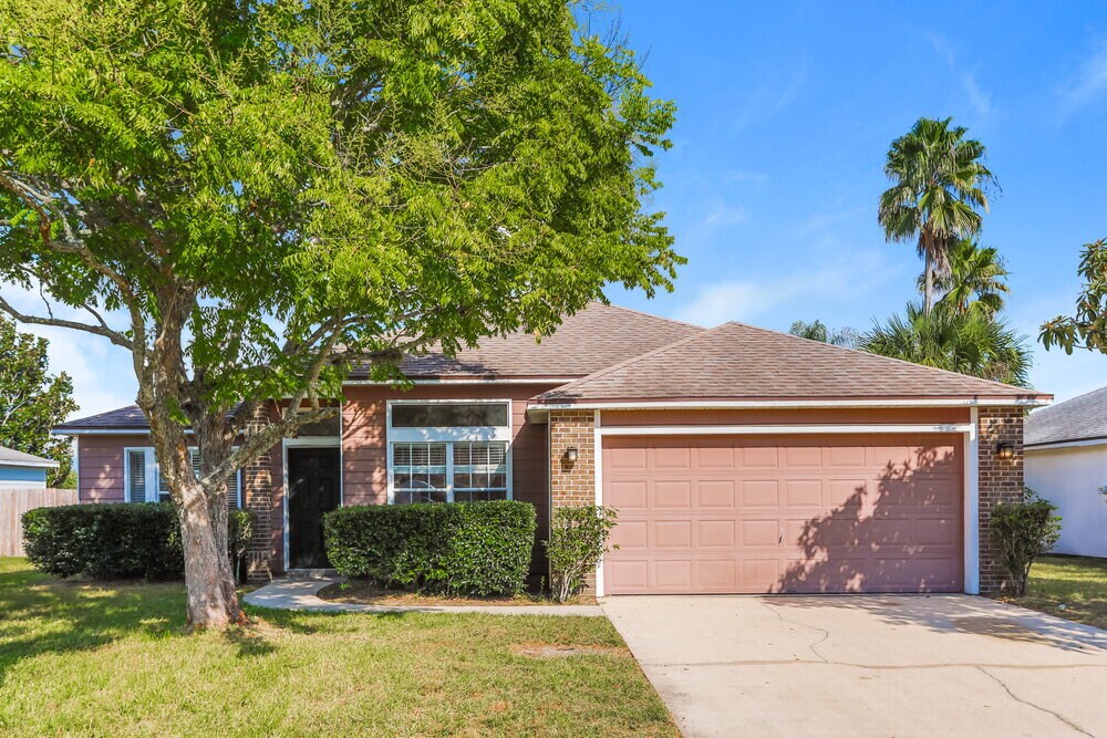 Foto principal - 3131 Fox Squirrel Dr
