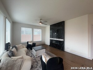 Foto del edificio - 9531 Stillwater Pass