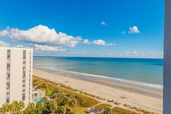 Foto del edificio - 2001 S Ocean Blvd
