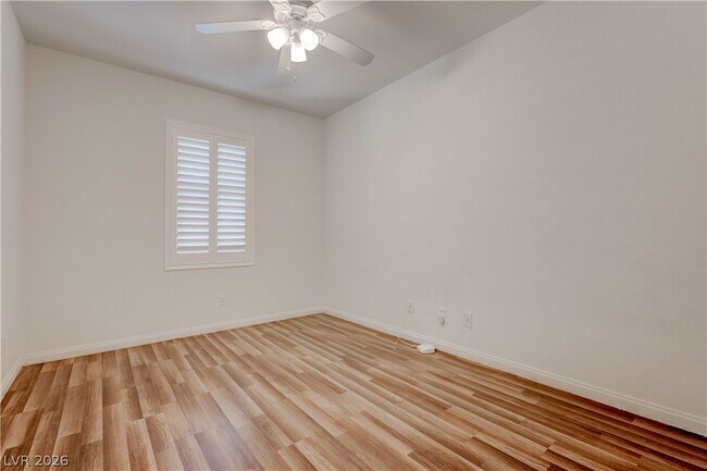 Building Photo - 985 Noah Valley St
