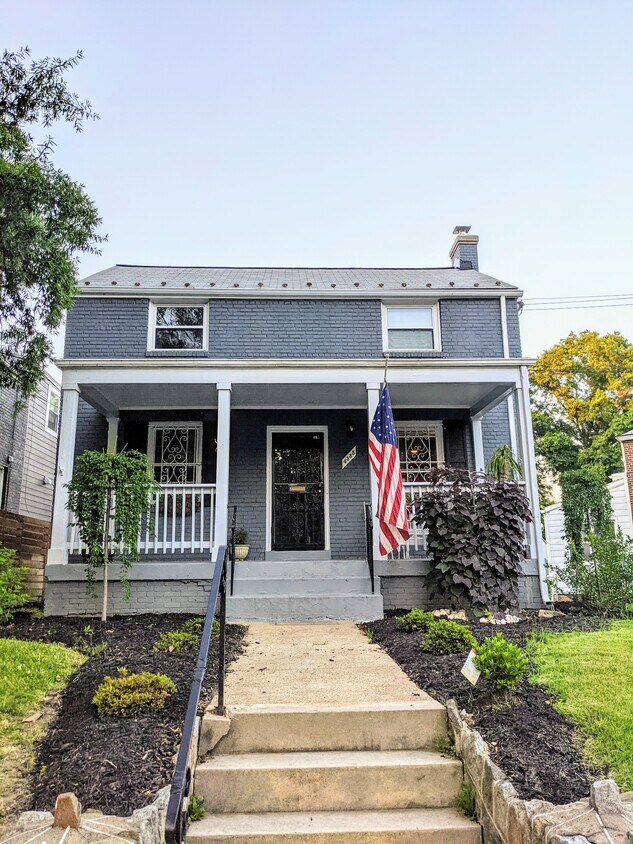 4335 South Dakota Ave NE, Washington, DC 20017 Townhome Rentals in