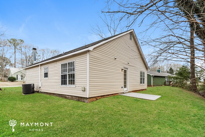 Building Photo - Charming 3 Bedroom McDonough, GA