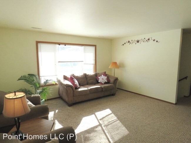 Foto del edificio - 4400 Terrace Ln