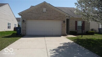 Building Photo - 15550 Outside Trail