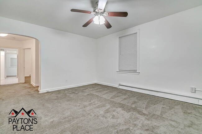 Foto del edificio - 324 34th St SE