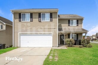 Building Photo - 811 Brantford Dr