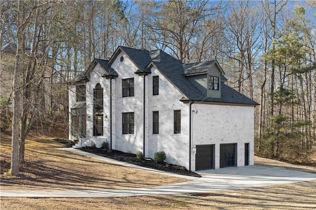 Foto principal - 6015 Canaan Woods Dr SW