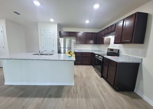 Building Photo - 6 Prospect Ln