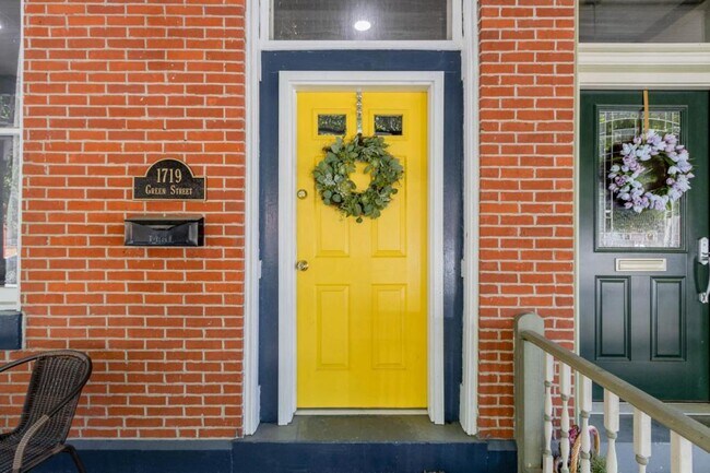 Foto del edificio - 1719 Green St