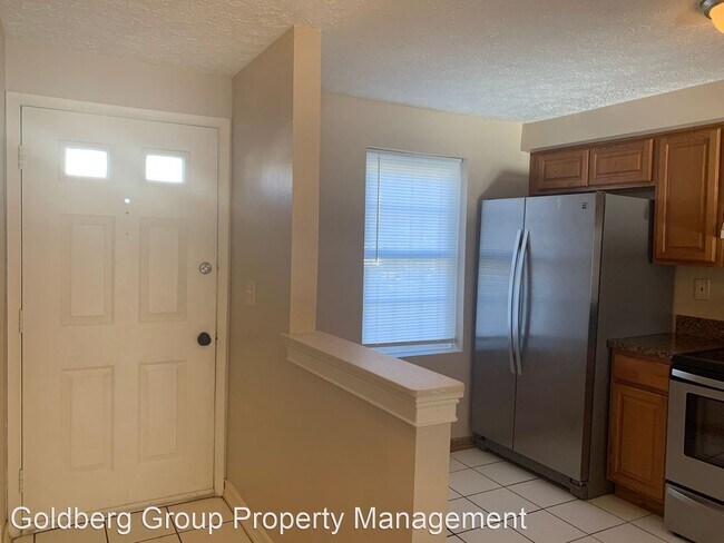 Building Photo - 2 br, 1.5 bath House - 16 Cross Ridge Court