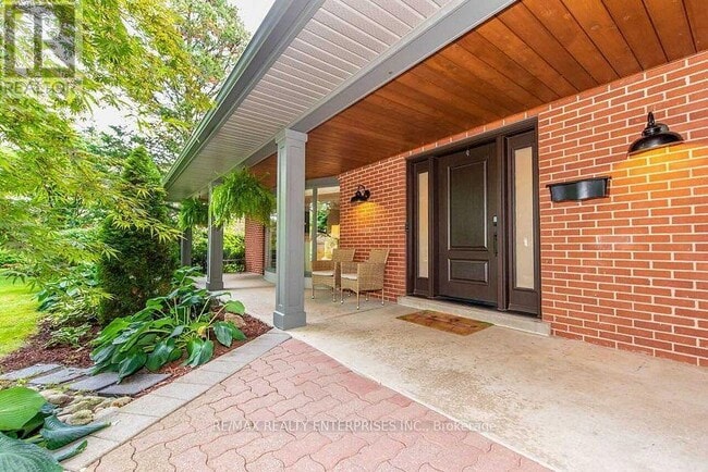Building Photo - 1478 Rogerswood Ct