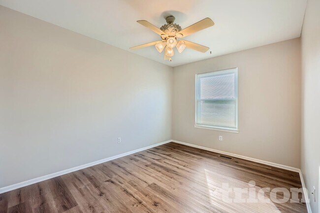 Foto del edificio - 19 Clearlake Ct