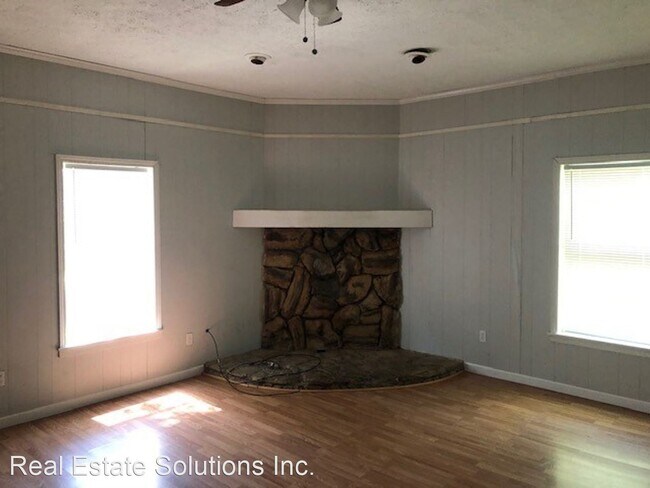 Foto del edificio - 3 br, 2 bath House - 941 Dorgan St.