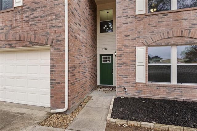 Foto del edificio - 1713 Pebblebrook Ln