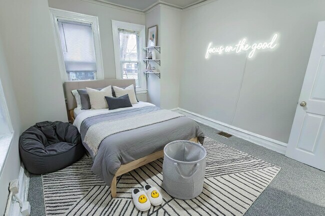 Foto del edificio - 3929 Baltimore Ave