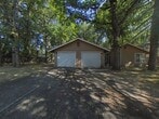 Primary Photo - Duplex ~ Close to 9th Street ~ Pet Friendly