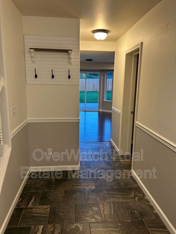Foto del edificio - 10651 Concord Hill Cir
