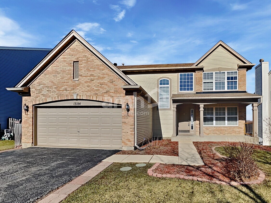 Primary Photo - 13184 W Yorkshire Lane