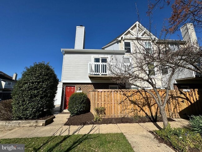 Building Photo - 4346 Pembrook Village Dr