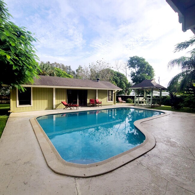 4949 Belvedere Rd, Haverhill, FL 33415 House Rental in Haverhill, FL