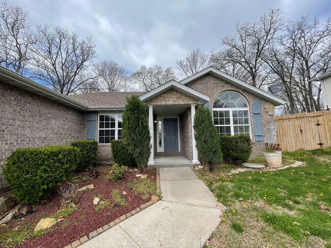 Building Photo - New Spacious 3 Bedroom with Bonus Room 3ca...