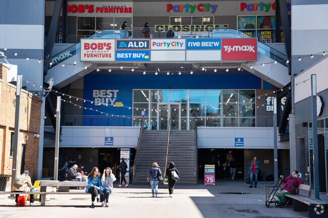 Broadway Plaza is a bustling shopping hub in Kingsbridge for retail therapy and excitement.