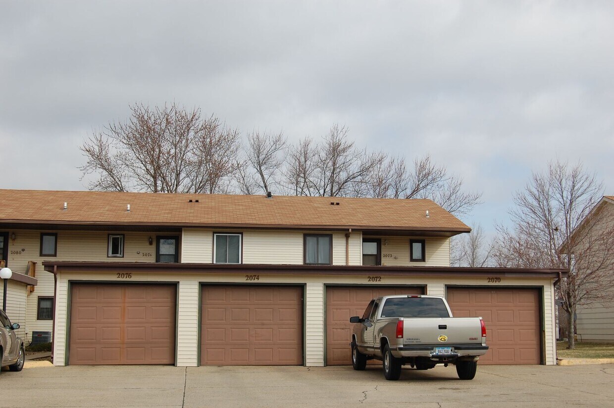 2087 NW Hickory Ln, Ankeny, IA 50023 House Rental in Ankeny, IA