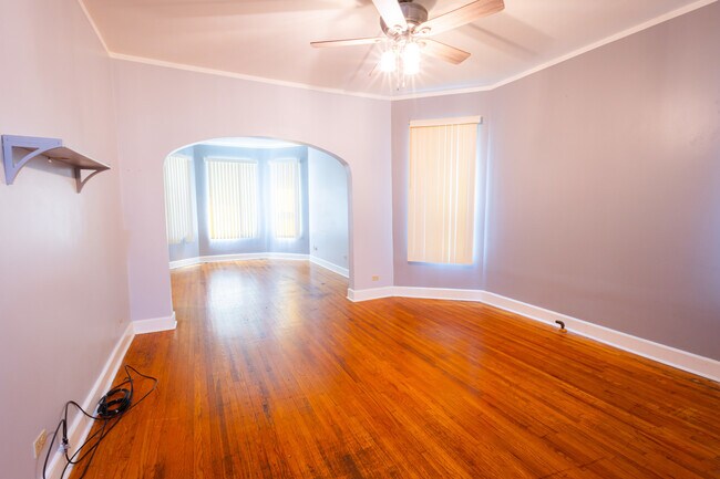 Foto del edificio - 7250 S King Dr