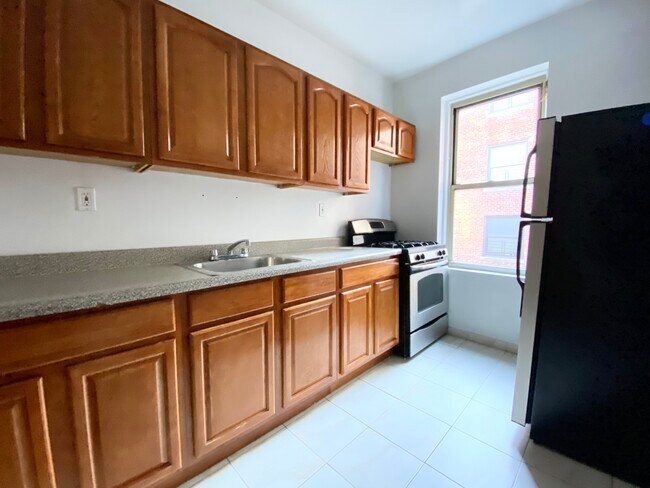 Foto del edificio - 187 Pinehurst Ave