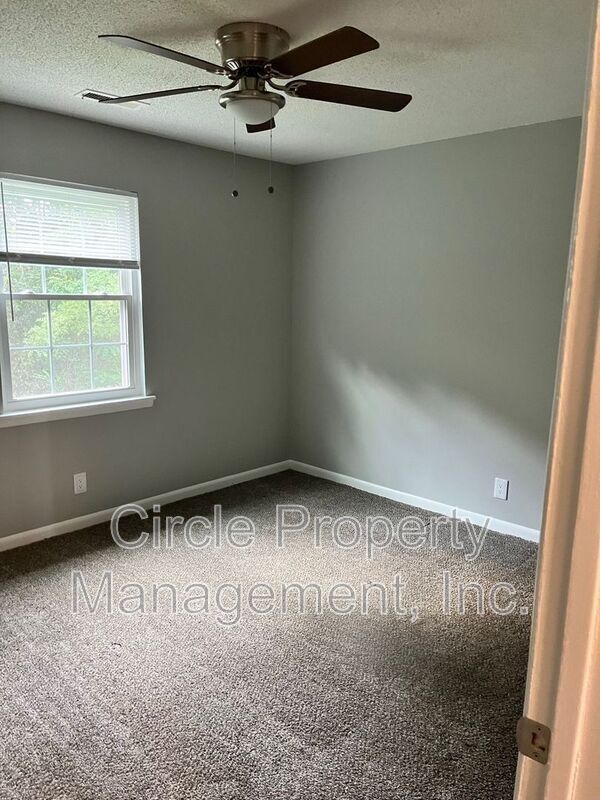 125 Claybill Dr Unit A, Meridianville, AL 35759 Condo for Rent in
