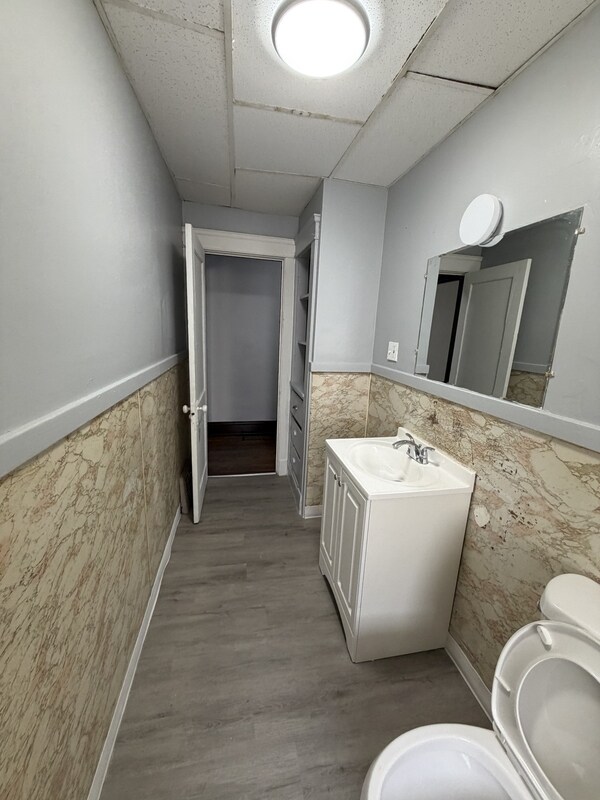 Foto del edificio - 1557 Cohassett Ave
