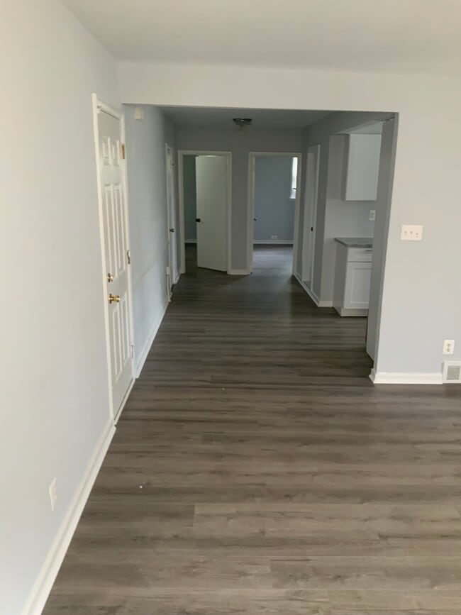 Photo - Princeton Ave Apartment