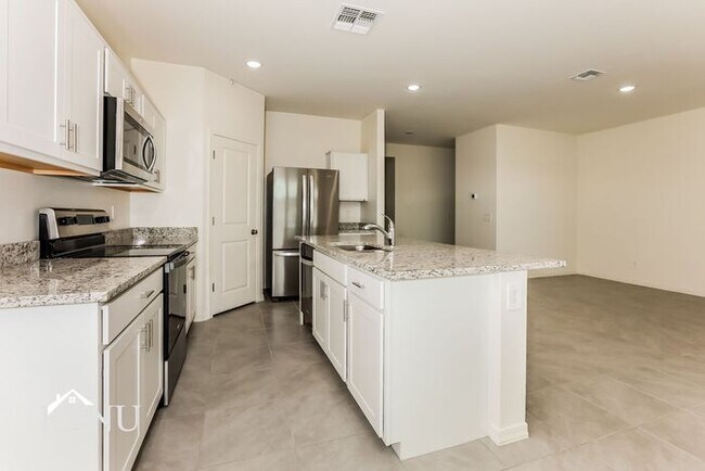 Foto del edificio - 35621 W San Capistrano Ave