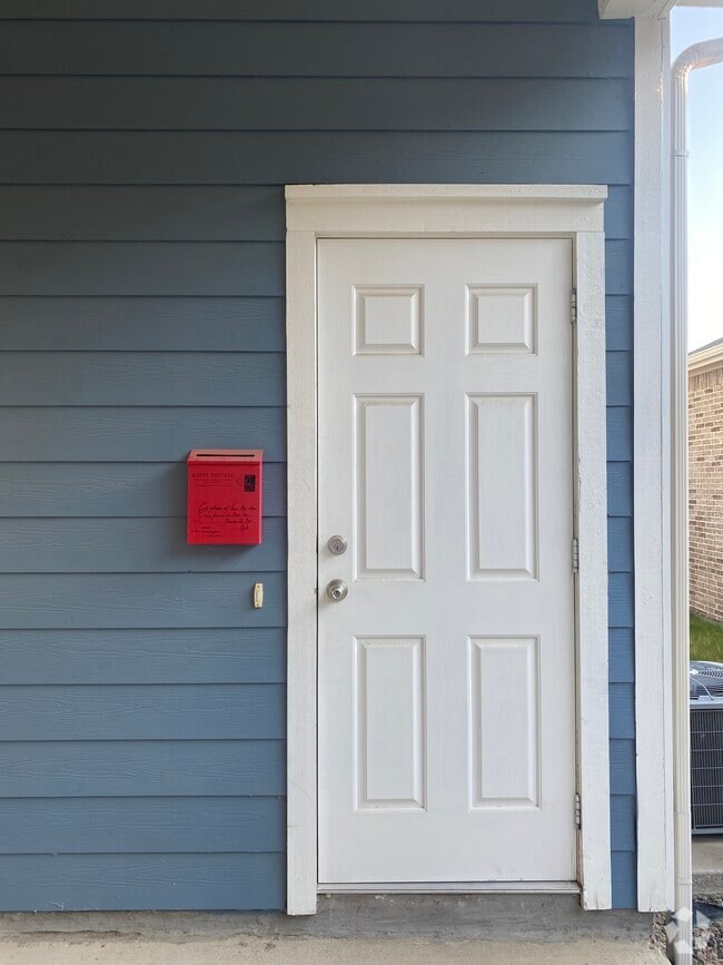 front door - 1132 Cemetery Hill Rd