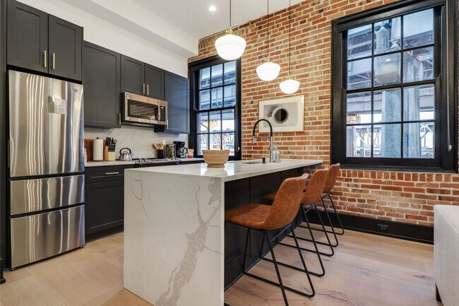 Foto del edificio - 1148 S Peters St