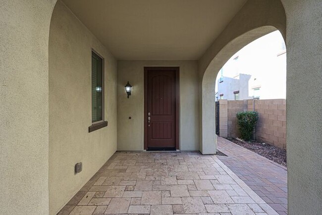 Foto del edificio - Lovely 4 bed 3 bath in core Chandler, ( Oc...