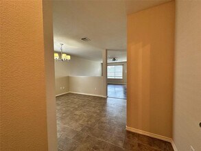 Building Photo - 1505 Davis Mountain Loop