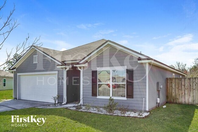 Building Photo - 3300 Canyon Falls Dr