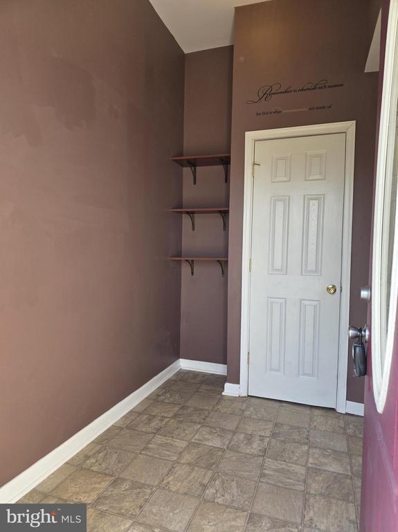 Foto del edificio - 28 Briar Ln