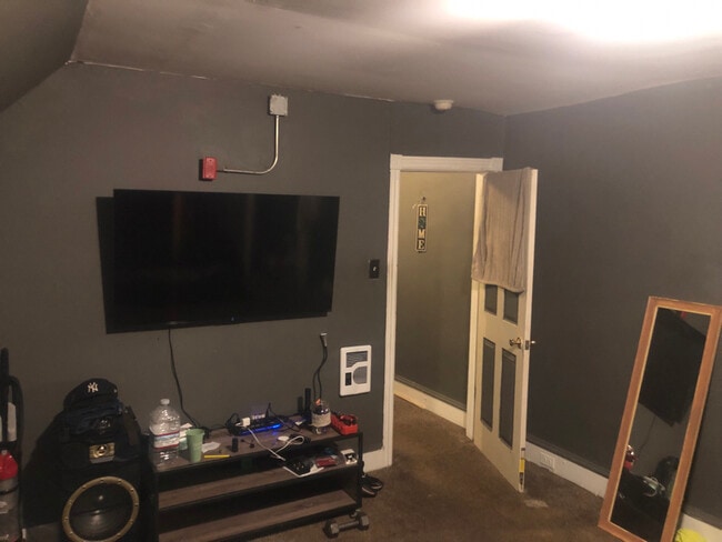 Photo - 5115 N 12th St Apartment