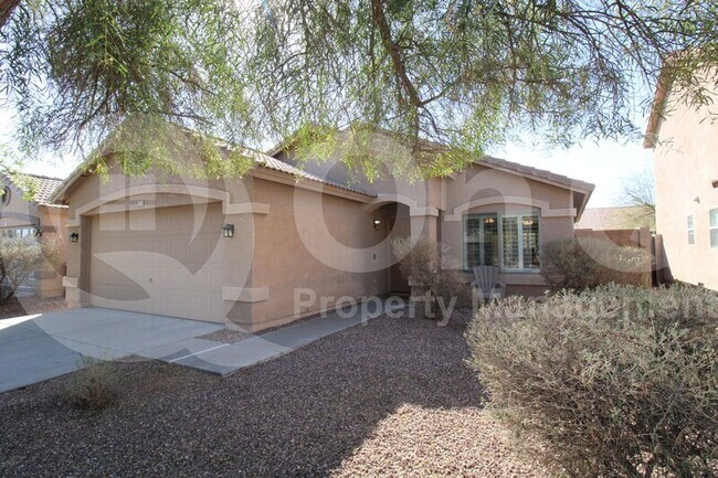 Building Photo - 13741 W Berridge Ln