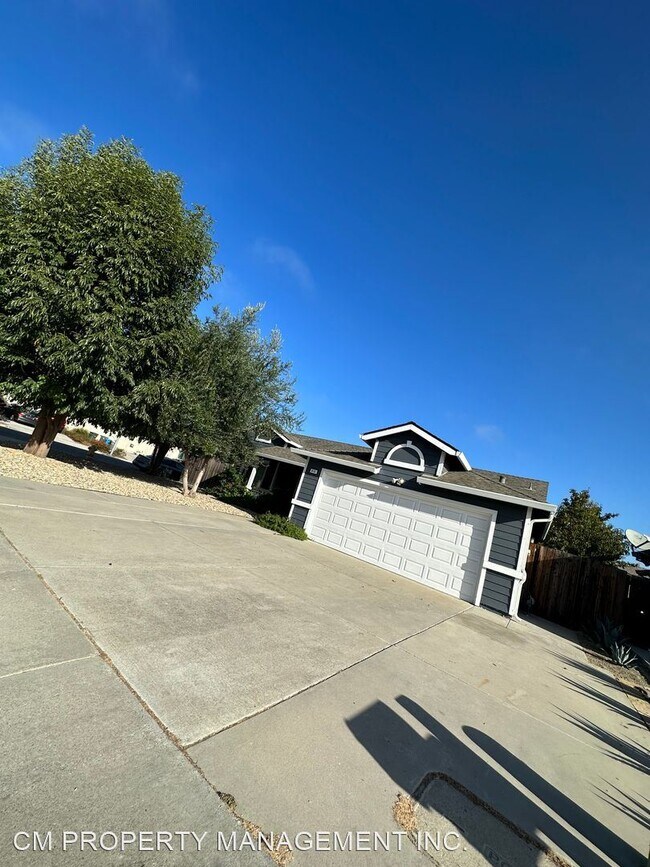 Building Photo - 4 br, 2 bath House - 610 Liege Drive