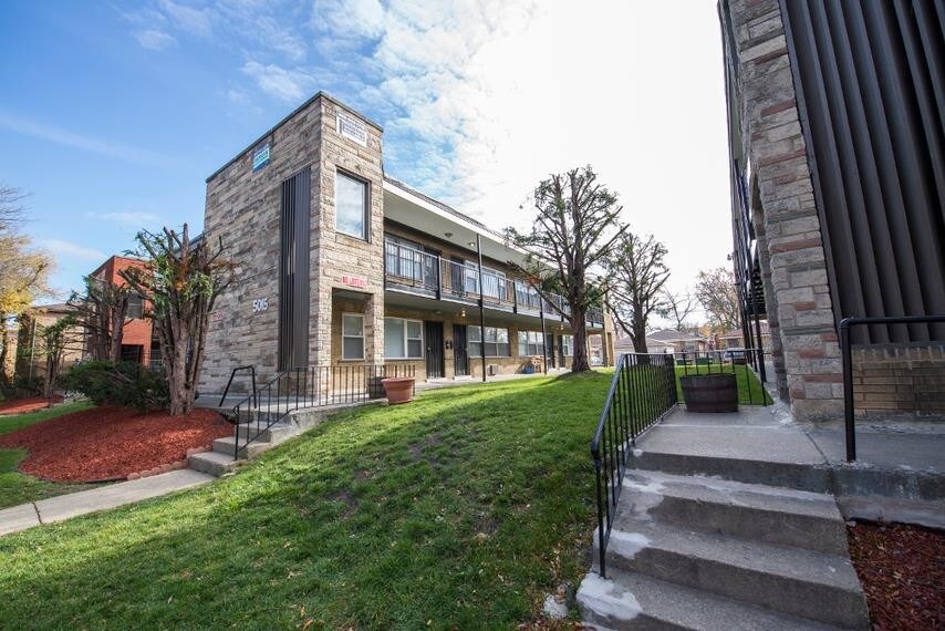 Foto principal - 5019 W Jackson Blvd