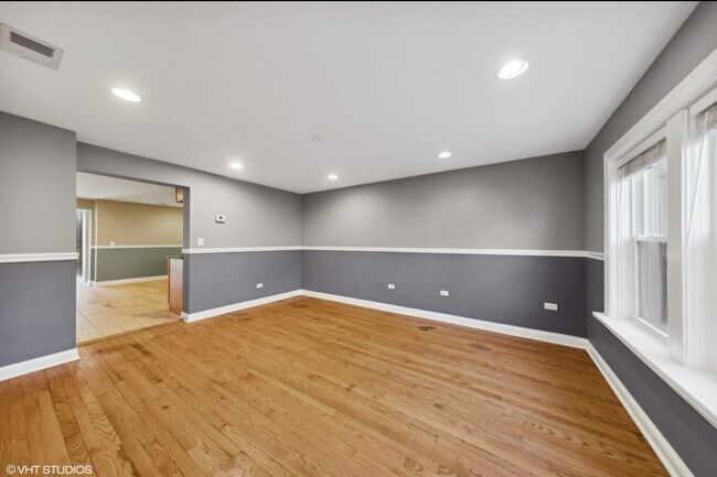 Foto del edificio - 2831 S Saint Louis Ave