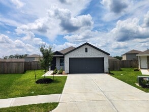 Building Photo - 905 Coperchiata Cir