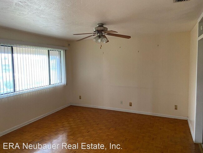 Foto del edificio - 4 br, 2 bath House - 615 David Ave