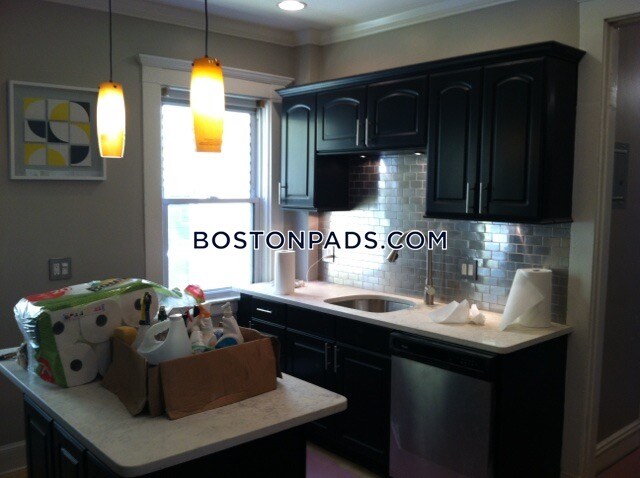 Primary Photo - 785 Dorchester Ave